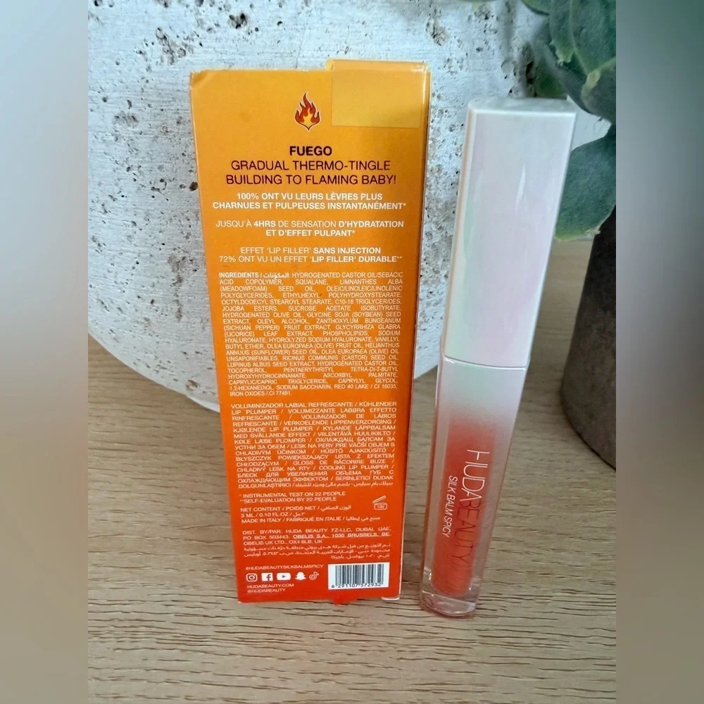 Huda Beauty Silk Balm Spicy Lip Plumper Fuego Thermo Plumping NWT